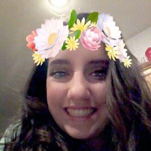 Meet your Posher, Courtney