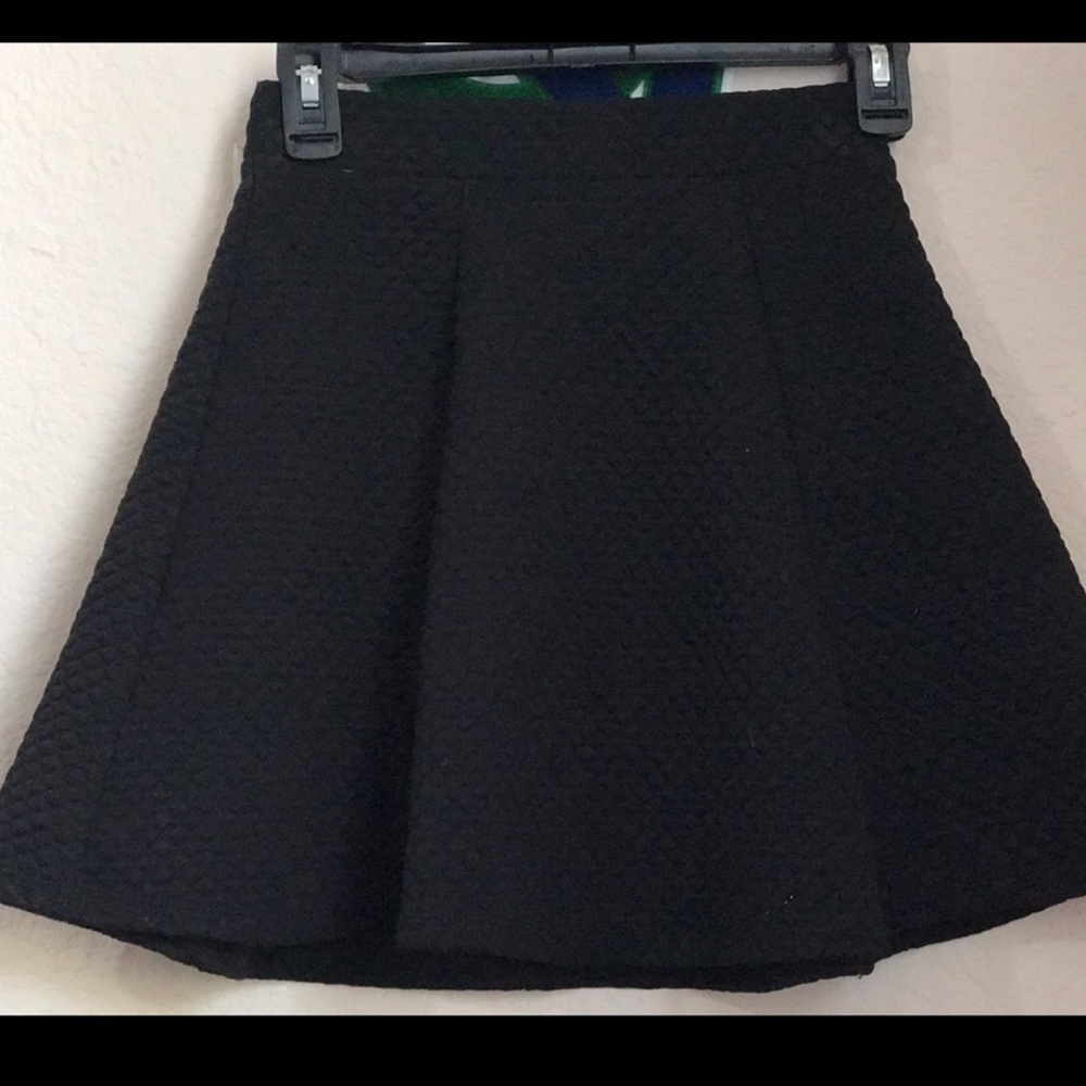 Black brand new skater skirt❤️