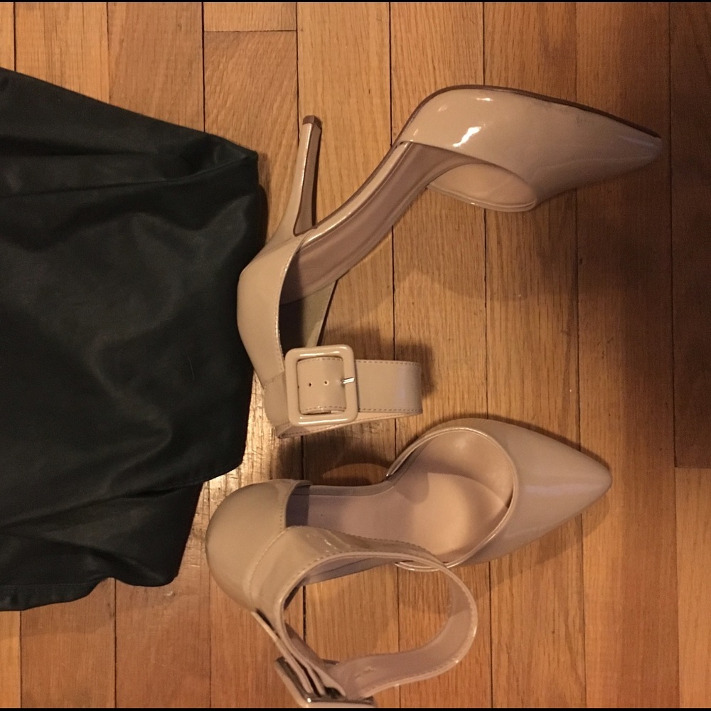Nude Spikes