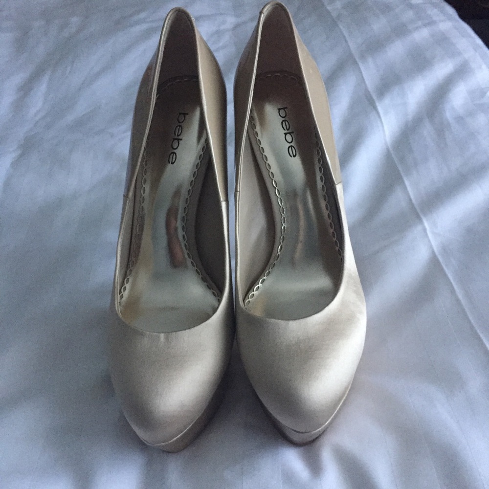 NEW Tan bebe pump heels!