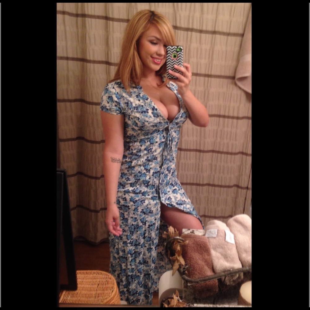 Lauren Conrad summer dress