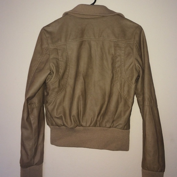 Jacket - Picture 2 of 2