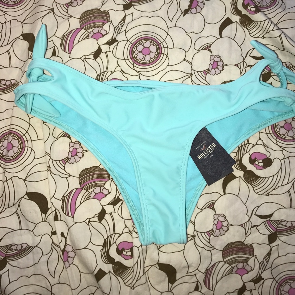 Hollister Swimsuit bottoms