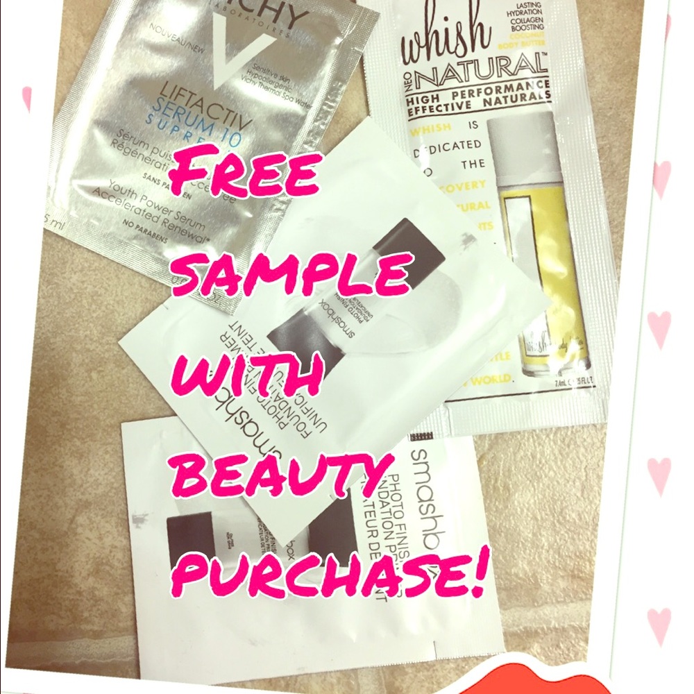 My makeup bundles come with a free beauty sample!