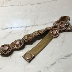 Anthropologists Snap Belt