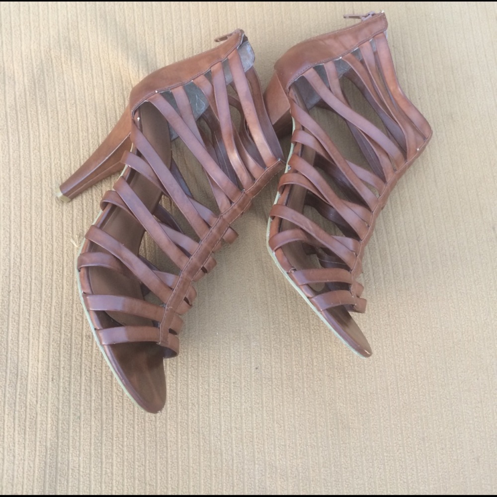 Sale💲forever 21 sandal heel sz 8