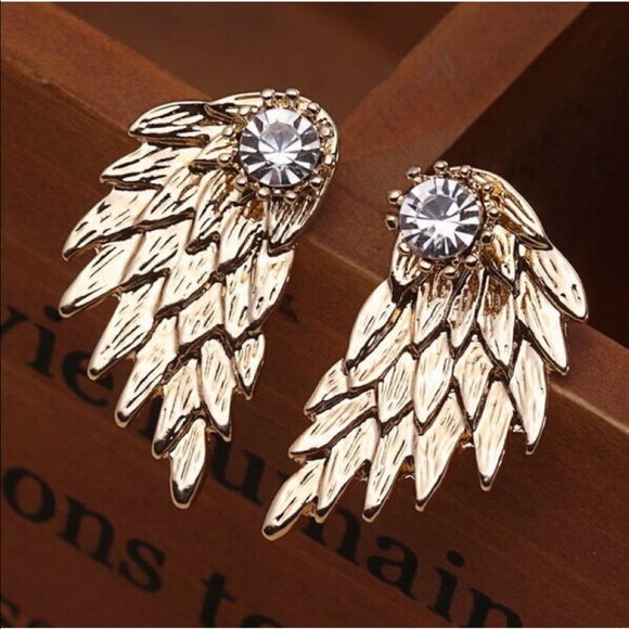 Gold or black crystal wings earrings studs winged - Picture 2 of 6