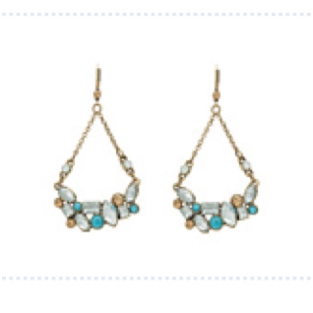 Betsey Johnson: Hanging Cluster Earrings