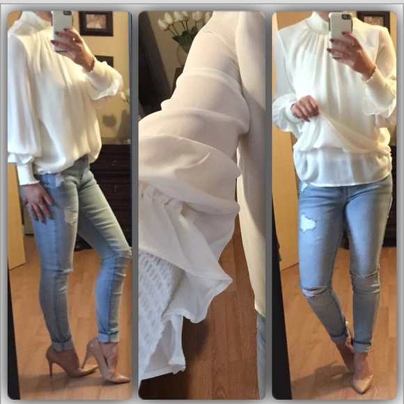 Gorgeous Victorian top๐ท - Picture 2 of 5