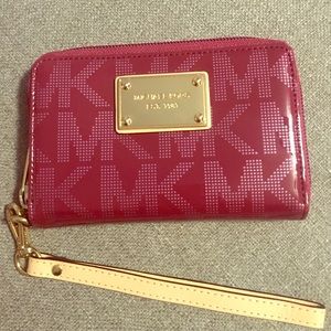 Michael Kors Wristlet