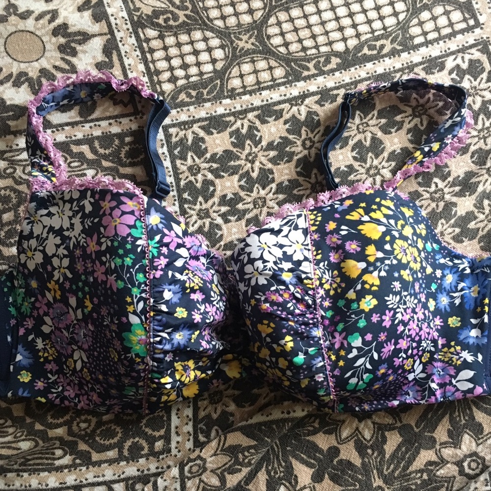 Lane Bryant cacique 44D