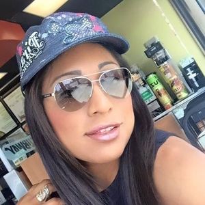 Meet your Posher, Itzel