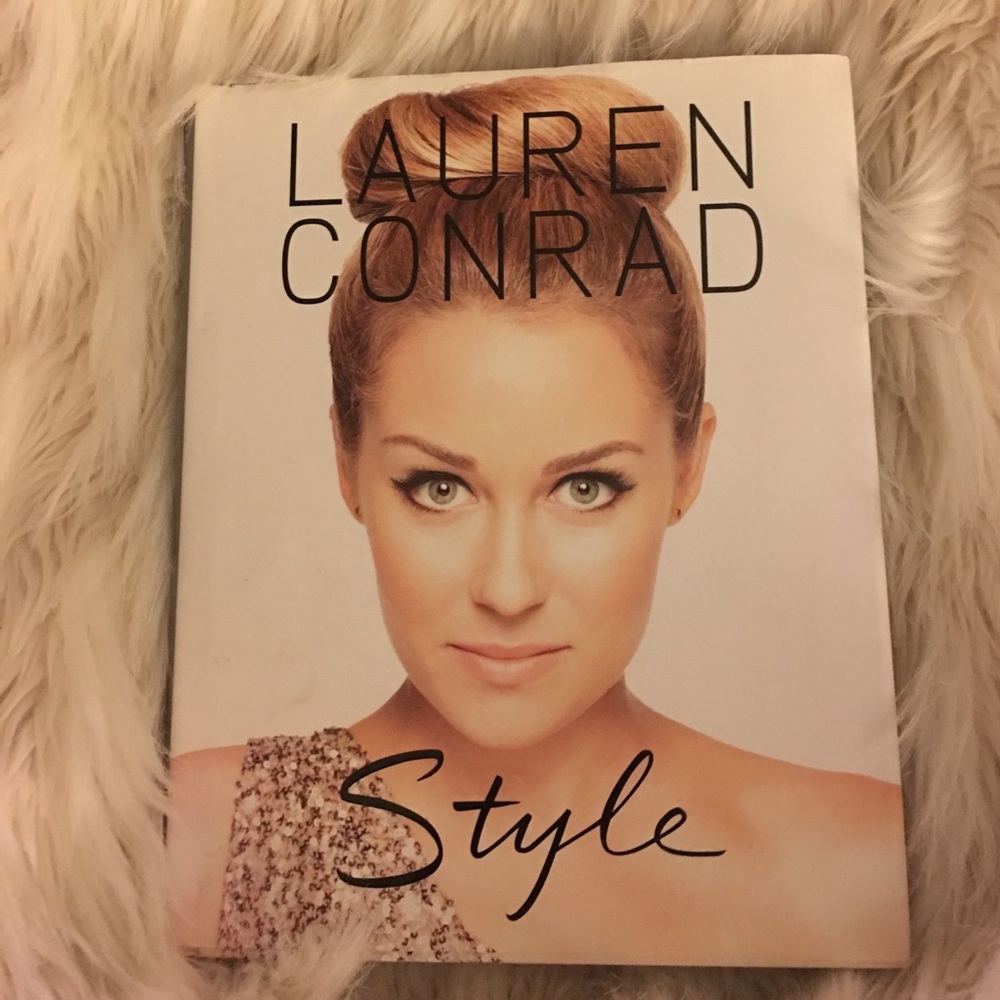 Lauren Conrad style book