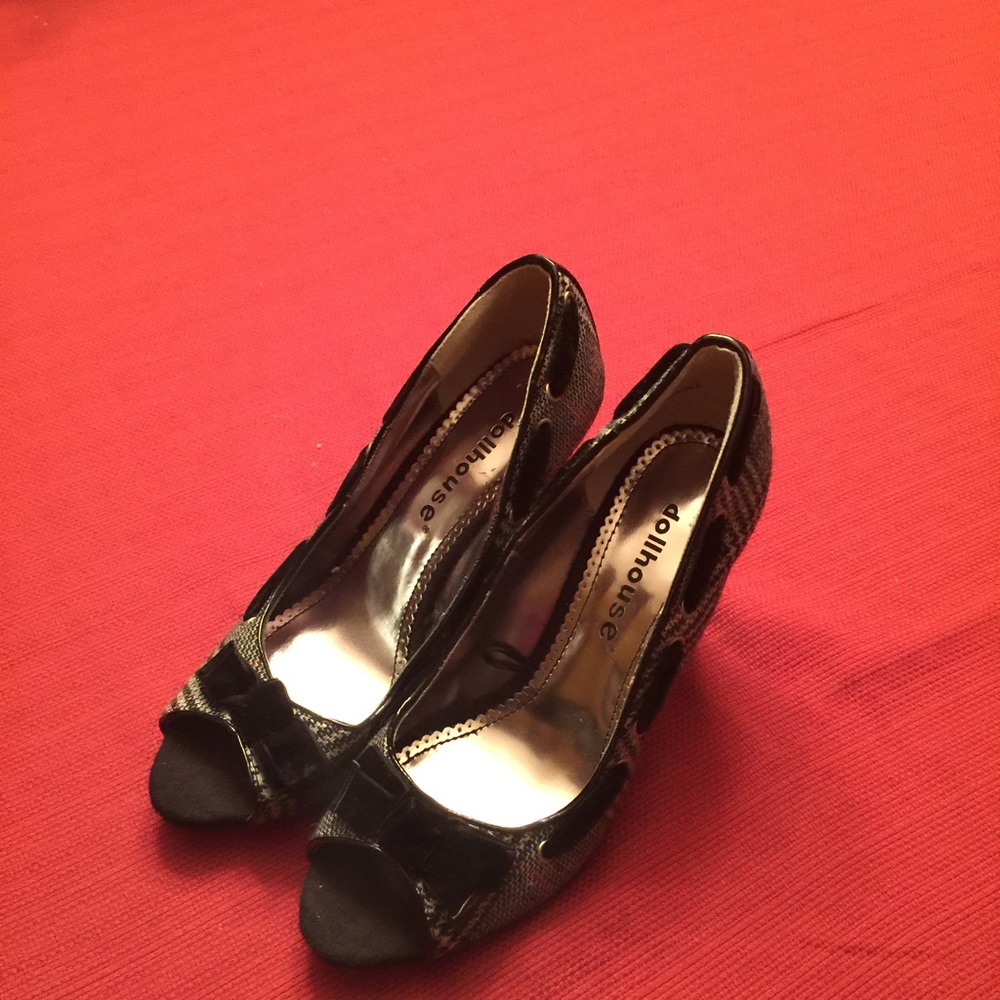 Dollhouse Wedge heels