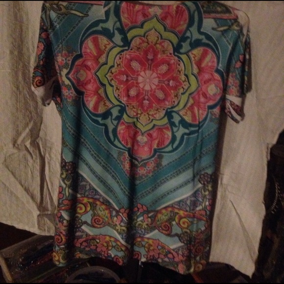 Short sleeve blouse - Picture 2 of 2