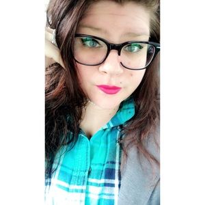 Meet your Posher, Ami