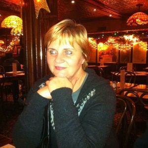 Meet your Posher, Eva