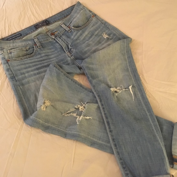 Lucky Brand Denim - Distressed Sienna Slim Boyfriend Jeans