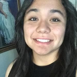 Meet your Posher, Daniela