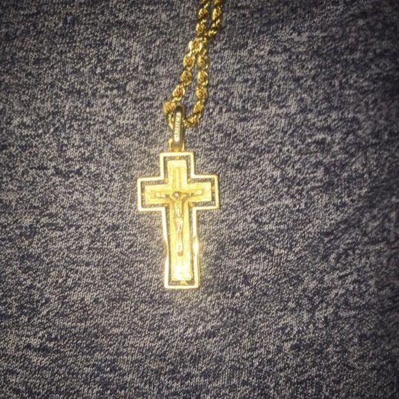 14k gold 9.4 gram rope chain sold gold 21inch - Picture 2 of 2