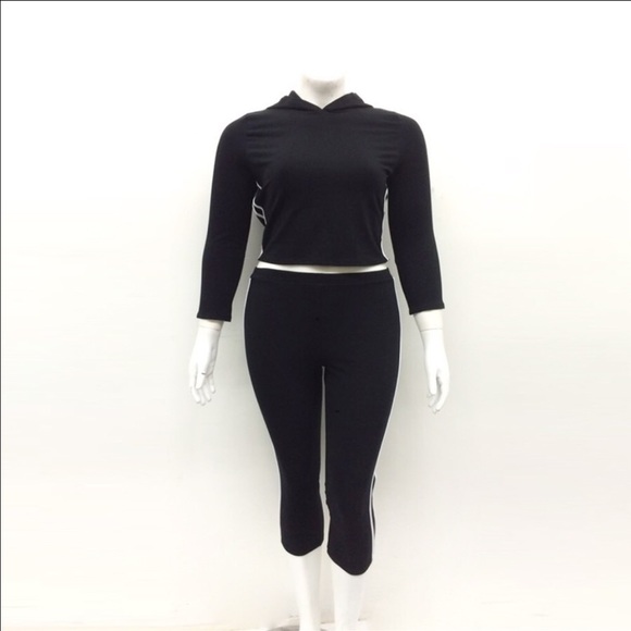 ❄️Plus Size Hoodie Top and Pants Set in Black❄️ - Picture 1 of 7