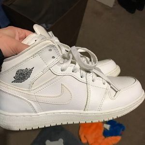 Air Jordan retro one (4Y)