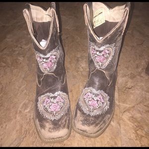 Roper girls boots size 2 square toe distressed