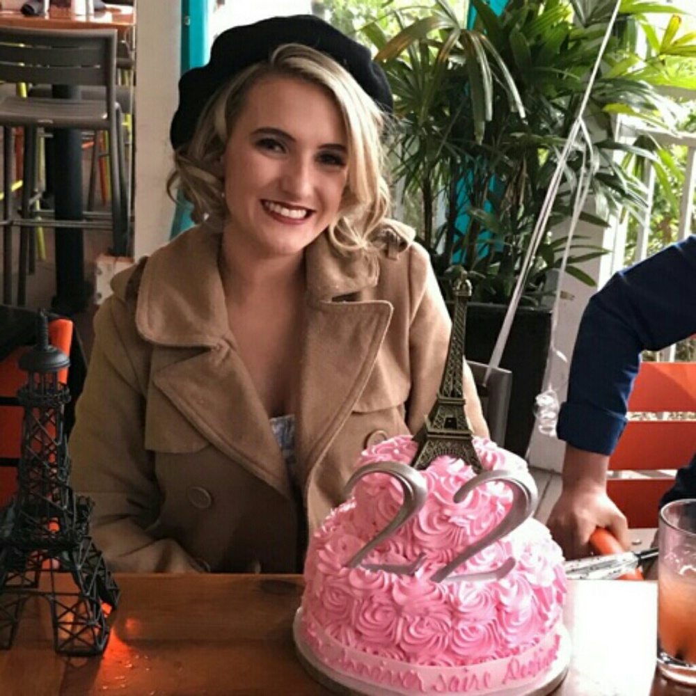 Meet your Posher, Destiny