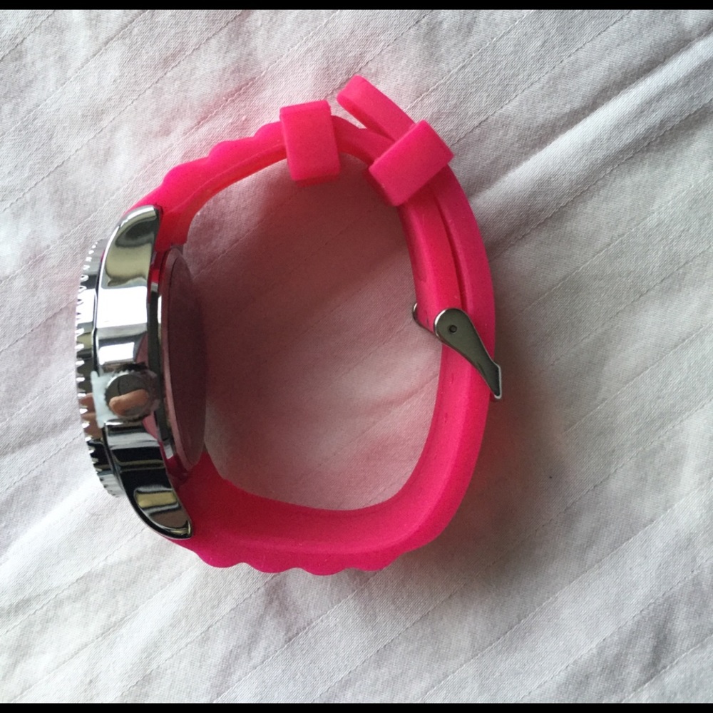 βοΈSOLDβοΈπ NIB Hot Pink Women's Watch - Picture 3 of 5