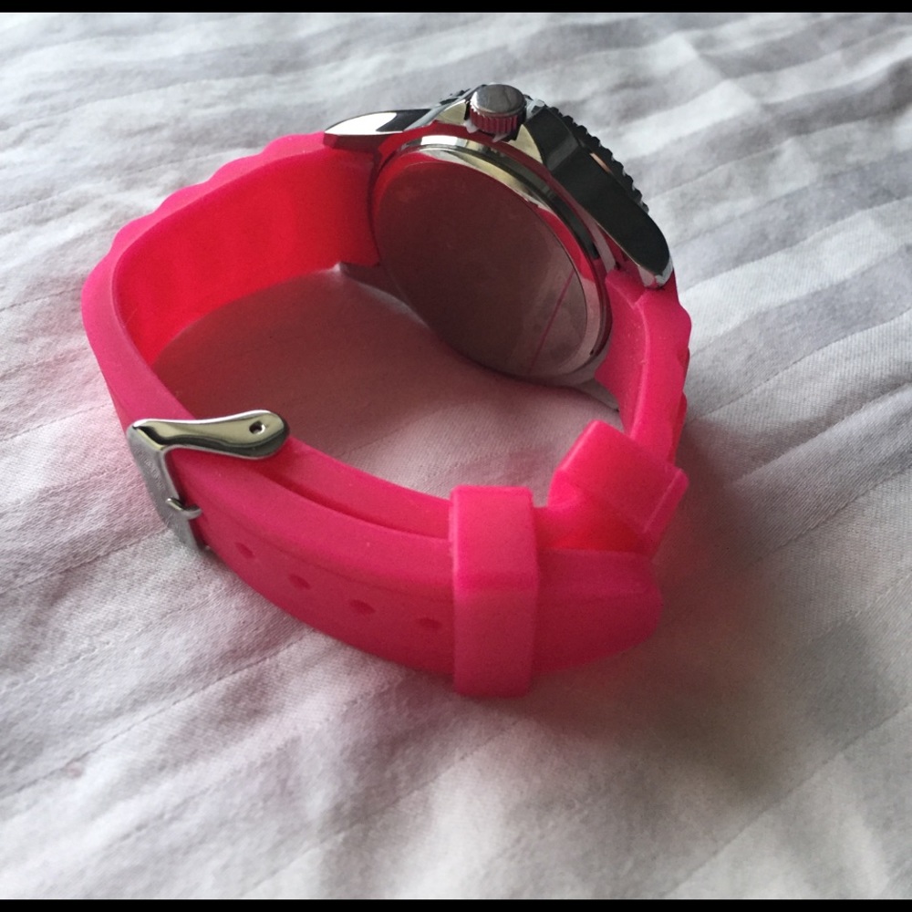 βοΈSOLDβοΈπ NIB Hot Pink Women's Watch - Picture 4 of 5