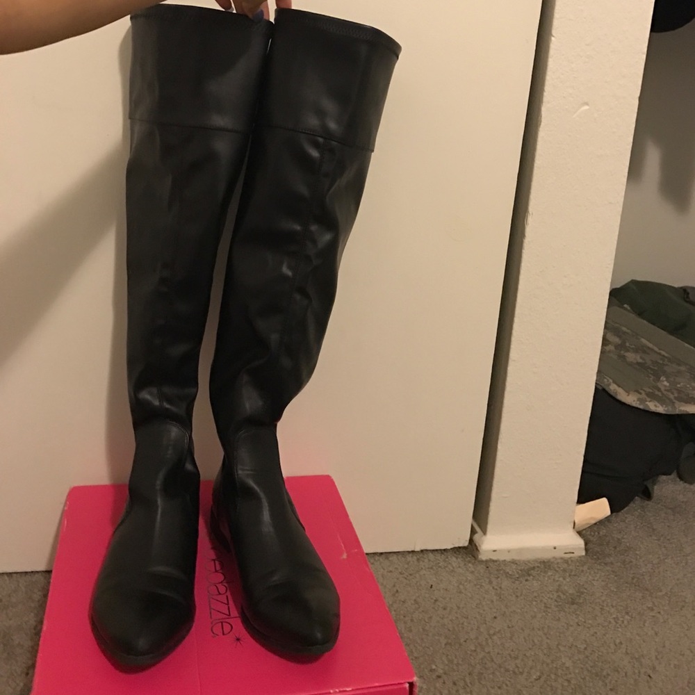 Black boots