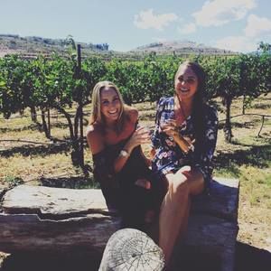 Meet your Posher, Kayley