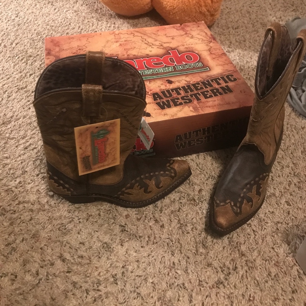Laredo cowboy boots Womens
