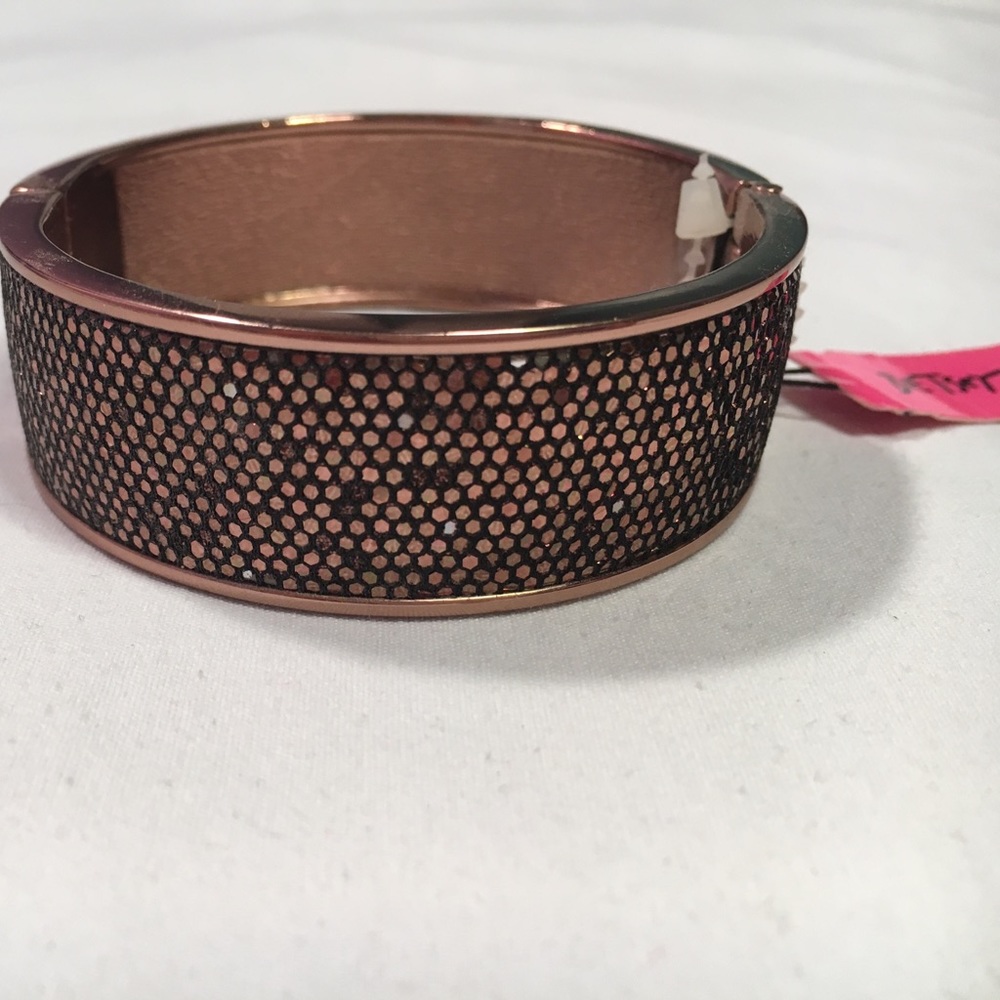 Betsey Johnson bronze bangle bracelet