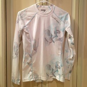 Salomon long sleeved running shirt