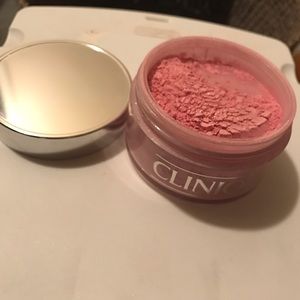Limited Edition Clinque Face Powder