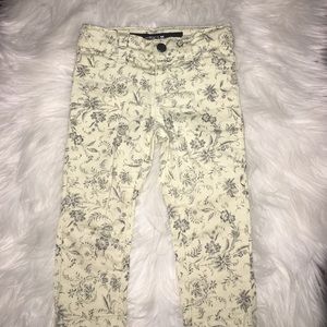 Joe's 18 Months stretchy jeans