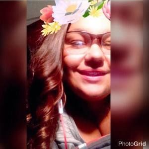 Meet your Posher, Karissa