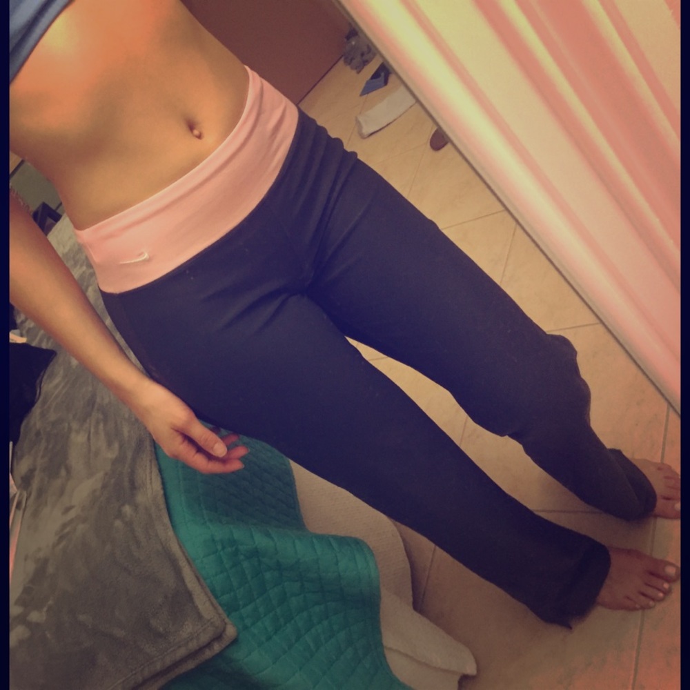 Nike yoga pants