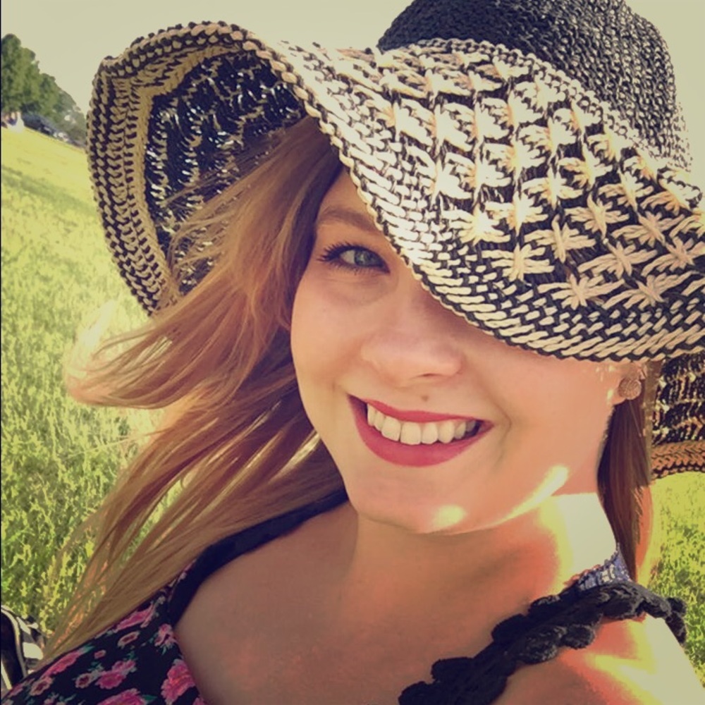 Meet your Posher, Joanna