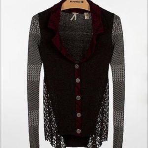 NWOT Women's BKE size Small sweater