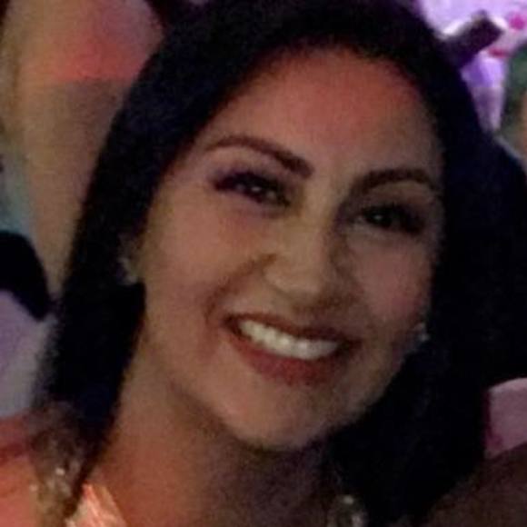 Meet your Posher, Maila - Picture 1 of 1