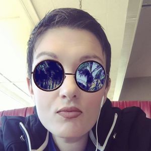 Meet your Posher, Kelly