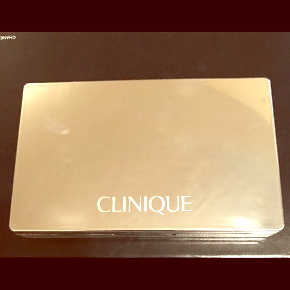 Even Better Compact 4 creamwhip