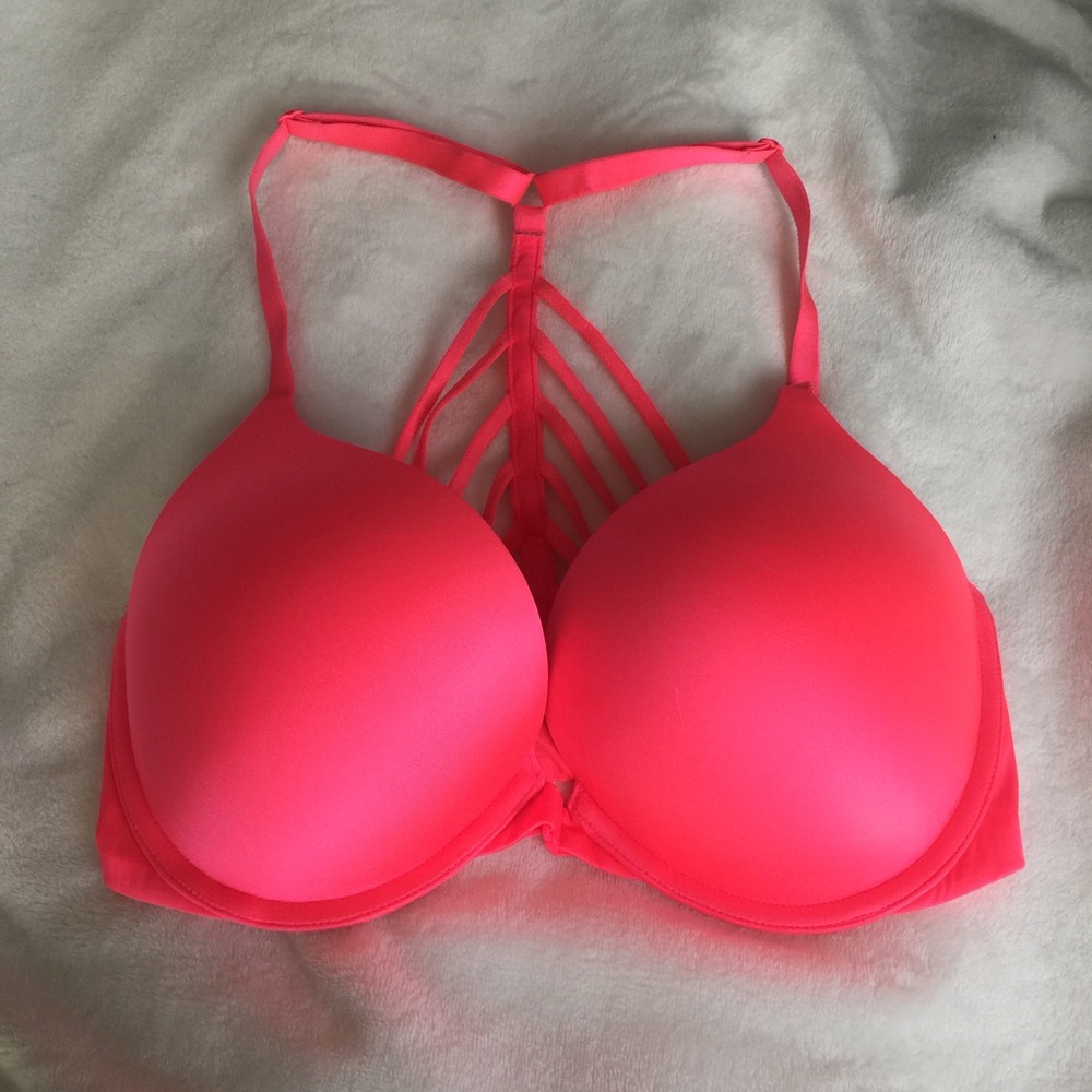 Racerback bombshell plunge