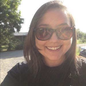 Meet your Posher, Sydney