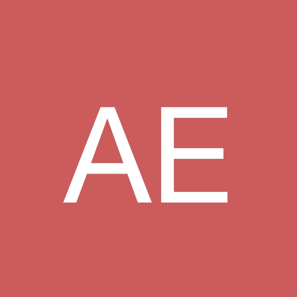 Meet your Posher, Aly