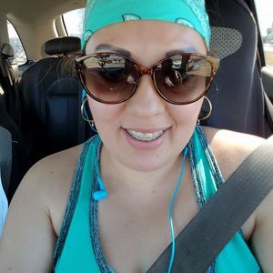 Meet your Posher, Sandra