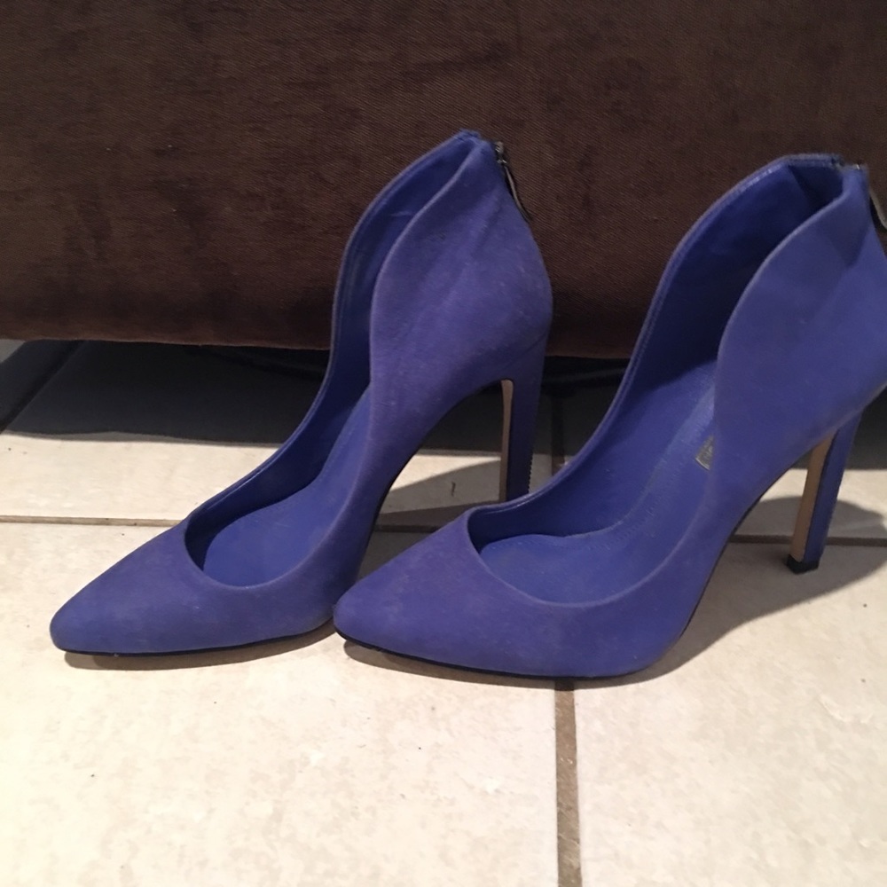 Bcbg Bluish shoe