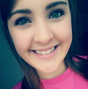 Meet your Posher, Tiffany